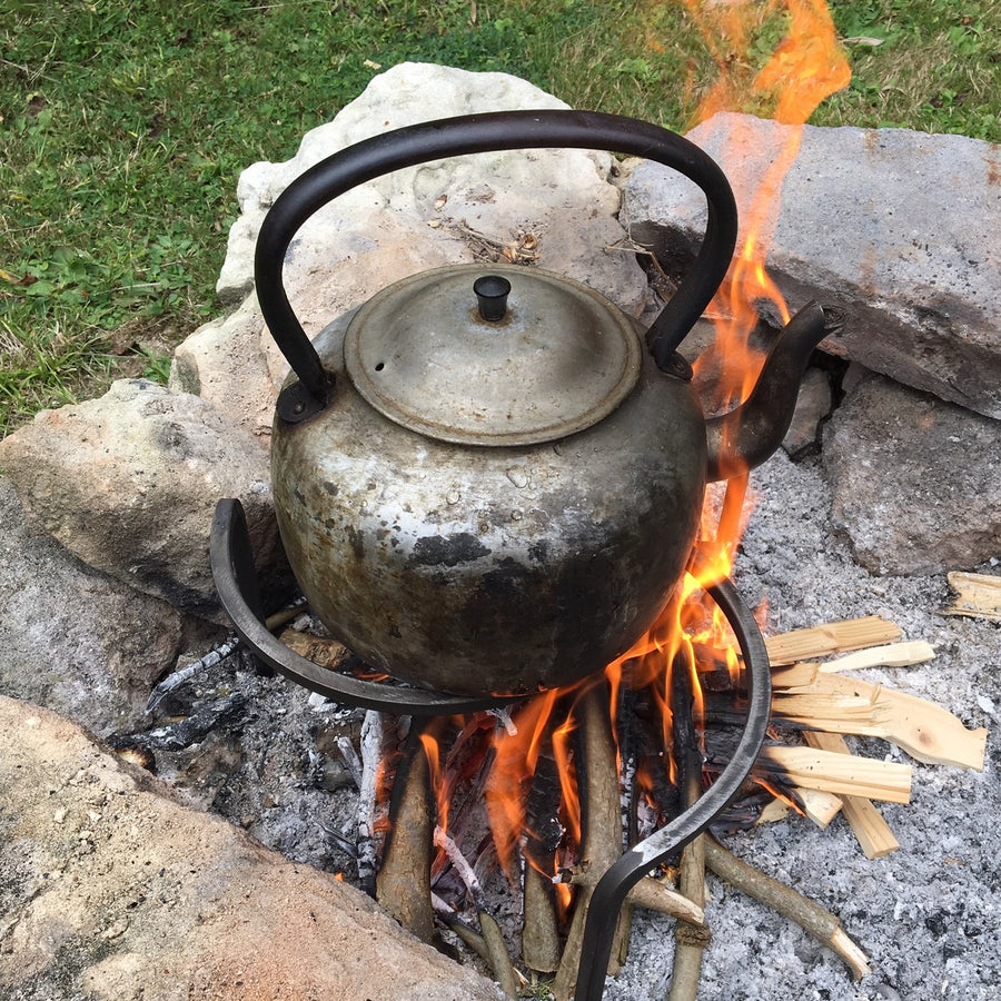 Campfire trivet with kettle